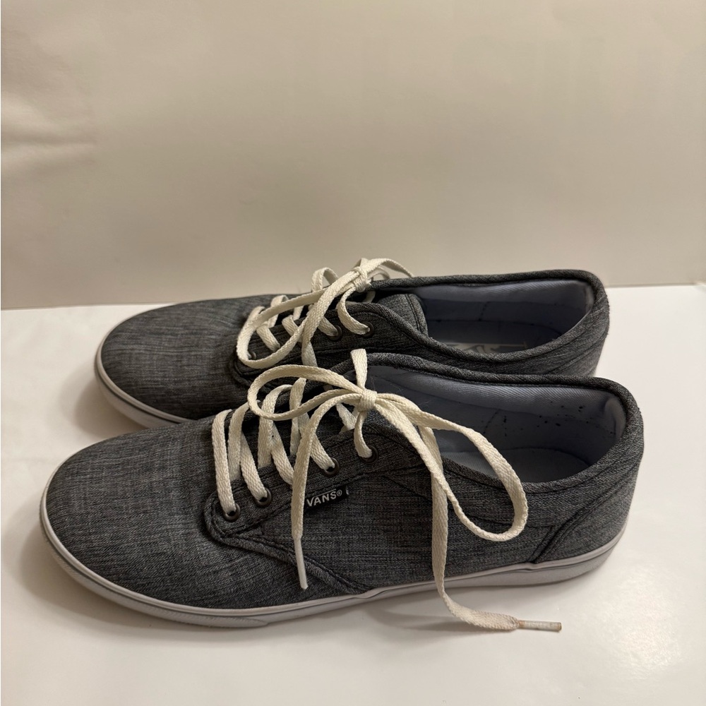 Women’s Size 7 Gray and White Vans